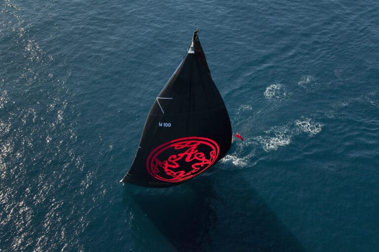 Super Yacht Dark Shadow BLACK main sail