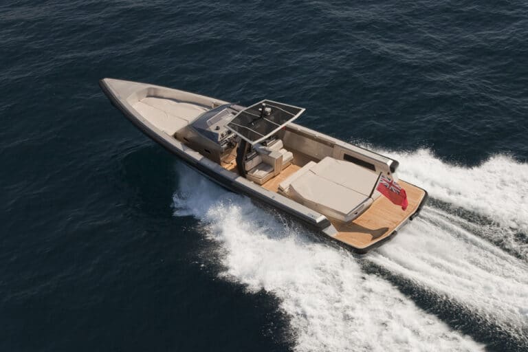 Super Yacht Dark Shadow tender