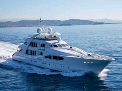 Super Yacht LUISA available for charter