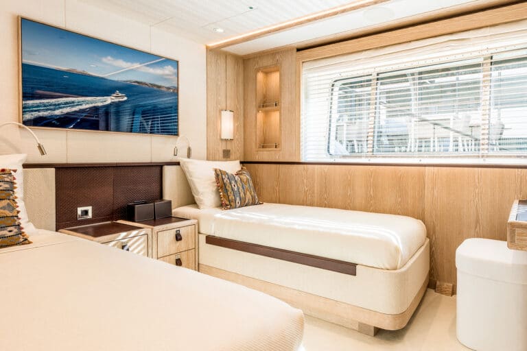 Motor Yacht Calypso Twin Stateroom