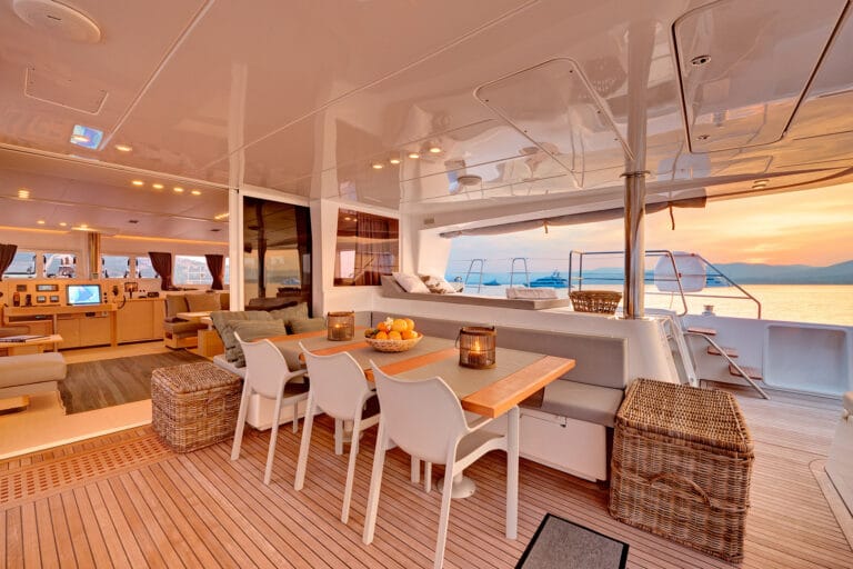 Luxury Catamaran CROCODILE DADDY - Yacht Available for charter