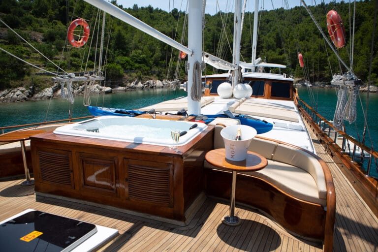 Super Yacht Gulet - DOLCE VITA - available for charter