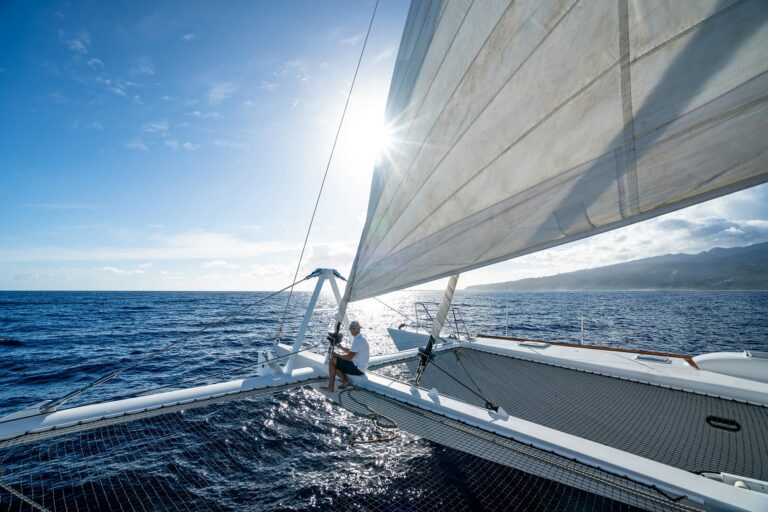 Super yacht DOUCE FRANCE - Trampoline