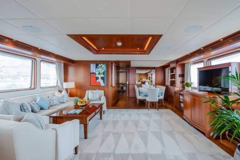 EXMAR-Yachting-Cornelia-interior-02