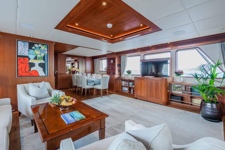 EXMAR-Yachting-Cornelia-interior-04