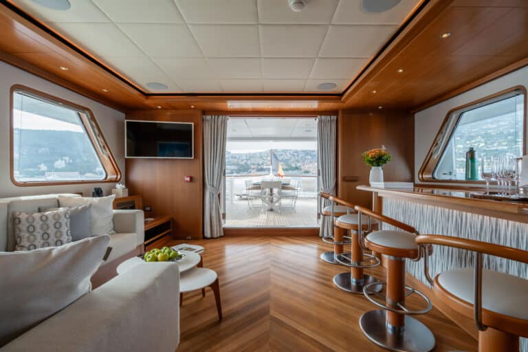 EXMAR-Yachting-Cornelia-interior-09