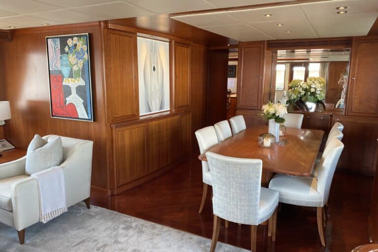 Cornelia 24