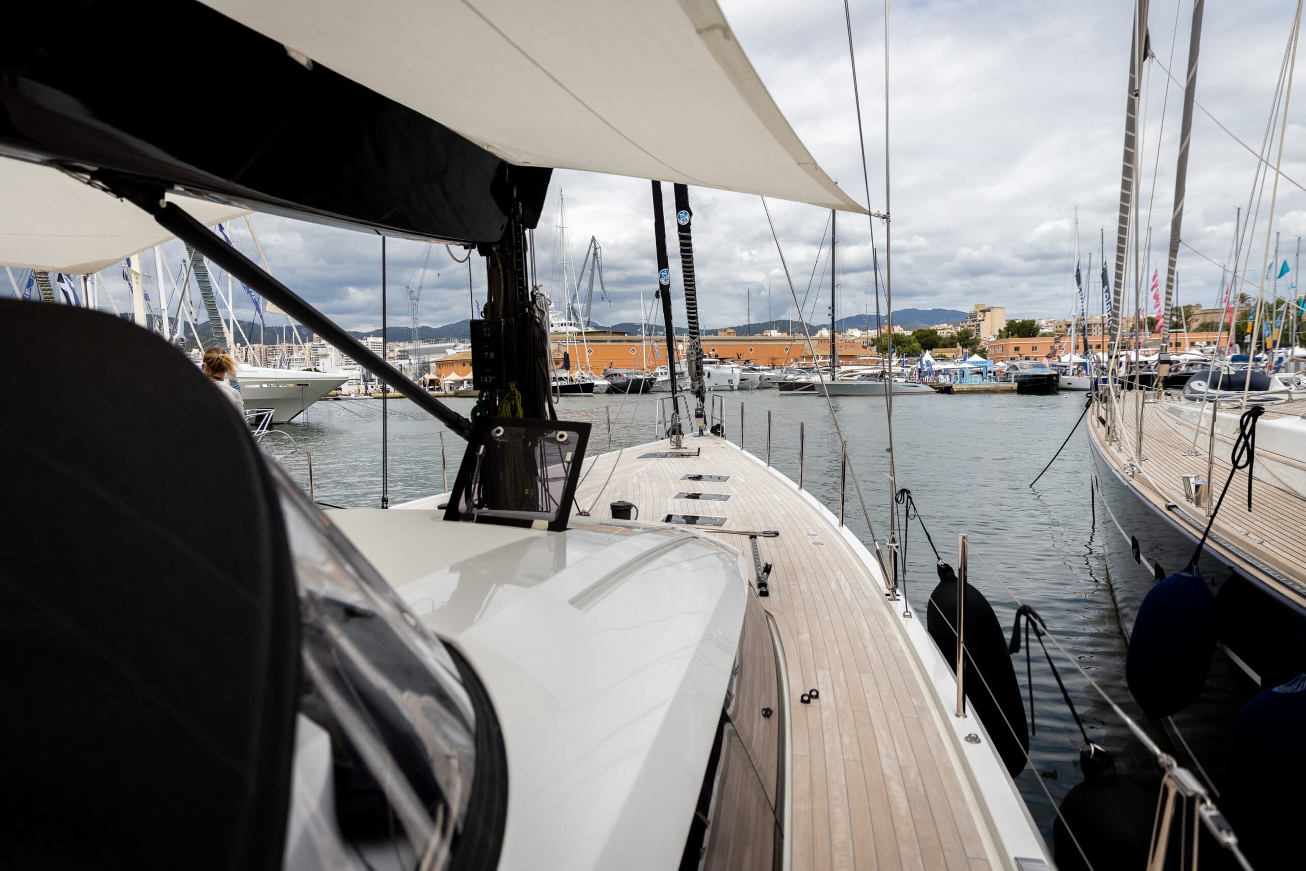 yachting jobs palma