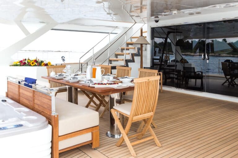 Luxury Catamaran HUTIANE Al Fresco Dining