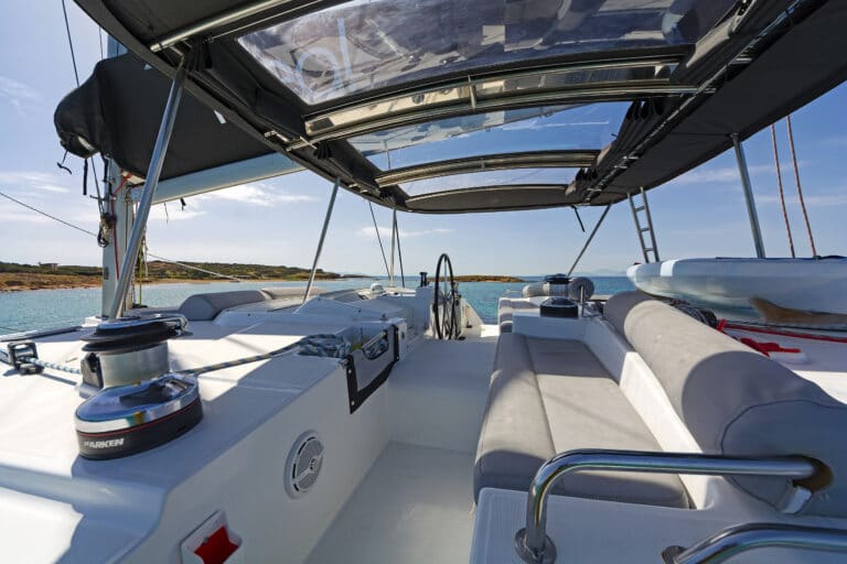 Luxury Sailing Catamaran IDEA! - Cockpit