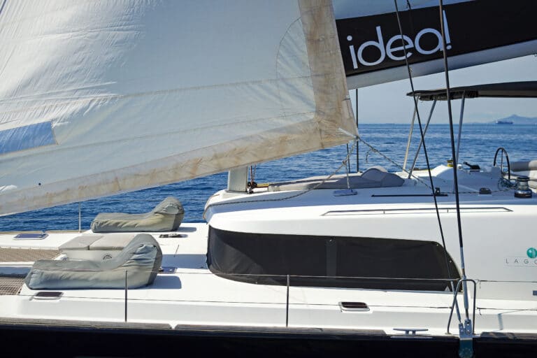 Luxury Sailing Catamaran IDEA! - Sun Deck