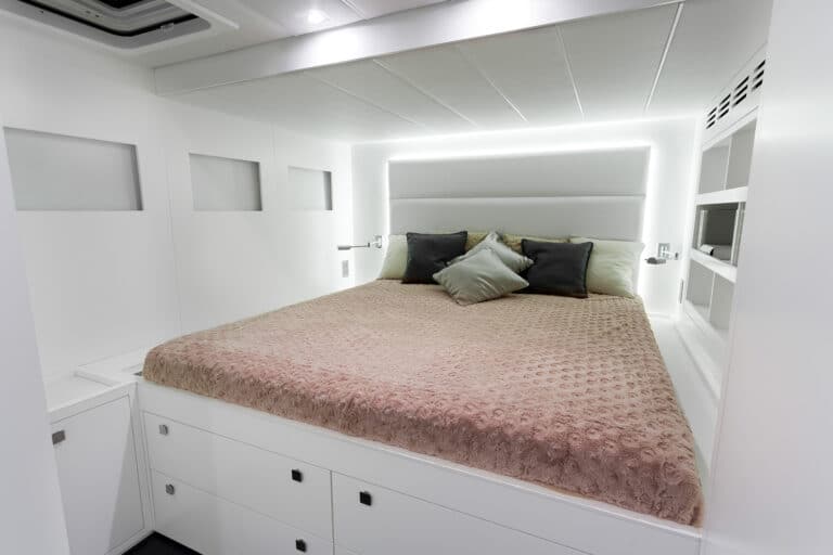 Luxury Catamaran LEVANTE - Master bedroom