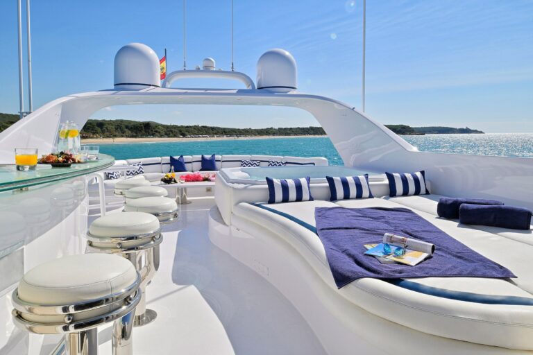 Luxury Motor Yacht MOONRAKER sun deck