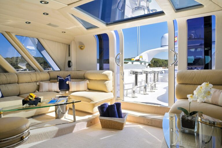 Luxury Motor Yacht MOONRAKER living space to sun deck