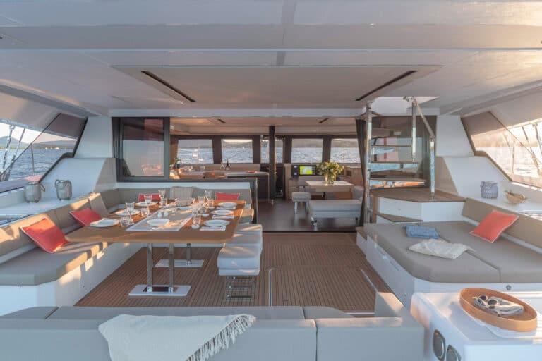 Luxury Catamaran NUMBER ONE - Exterior Dining are