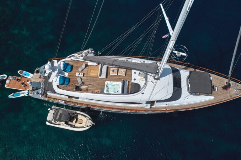 Luxury Motor Yacht SAN LIMI bird view