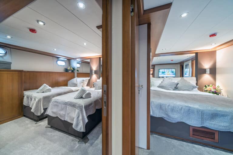 Luxury Motor Yacht SAN LIMI twin cabin