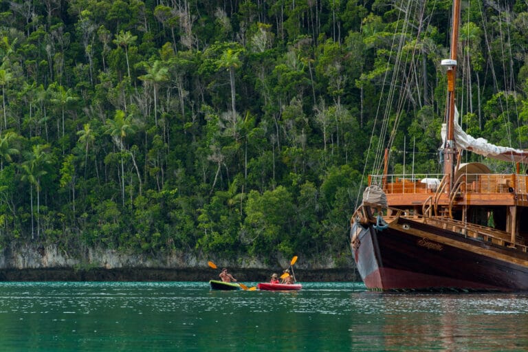 Luxury Yacht SEQUOIA with kayak