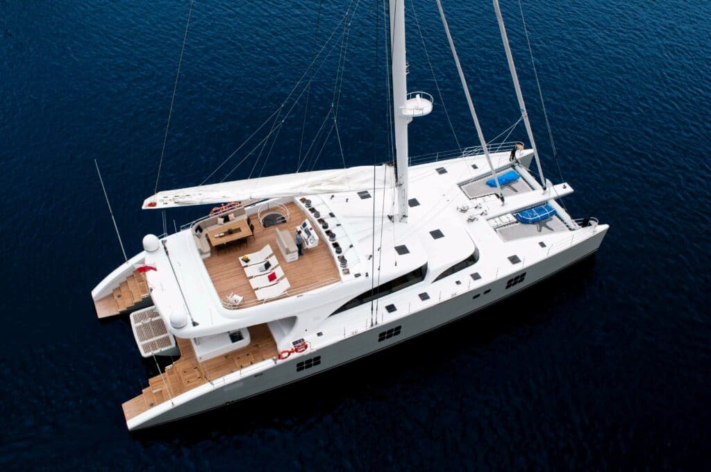 Sailing Catamaran IPHARRA sailing