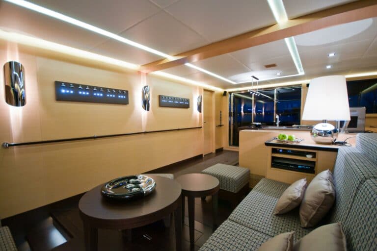 Sailing Catamaran IPHARRA Living space