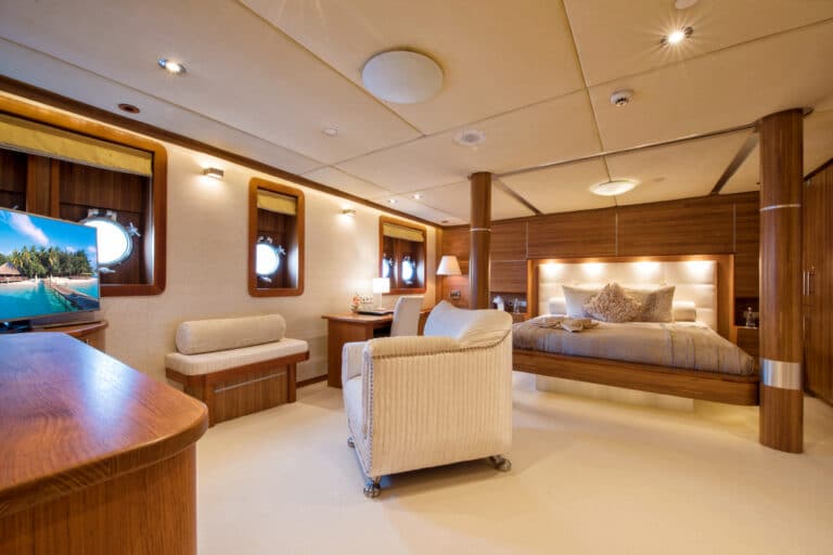 Sherakhan yacht for charter