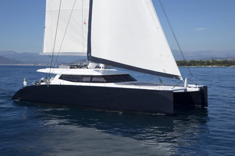 Luxury Catamaran LEVANTE - From starboard