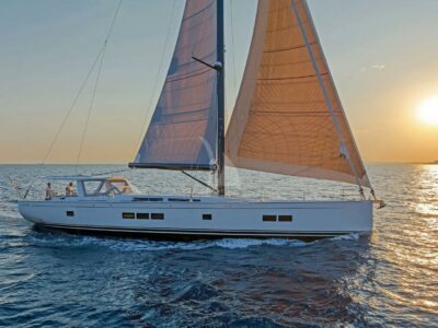 Luxury Yacht NADAMAS Sailing