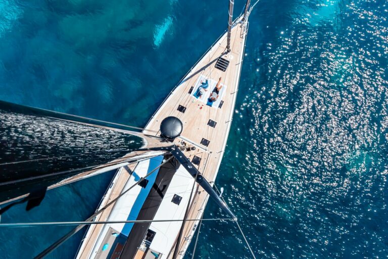 Spark - Luxury Sailing yacht - Bird view