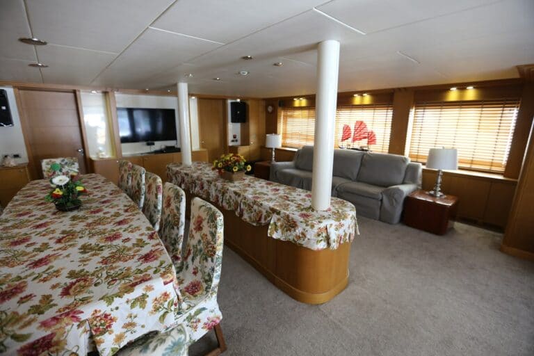 40m fishing expedition yacht - SEA HUNTER