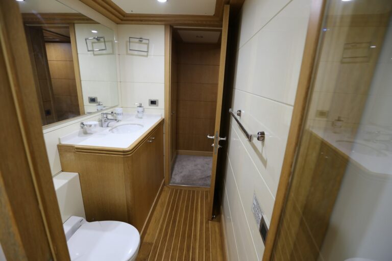 40m fishing expedition yacht - SEA HUNTER