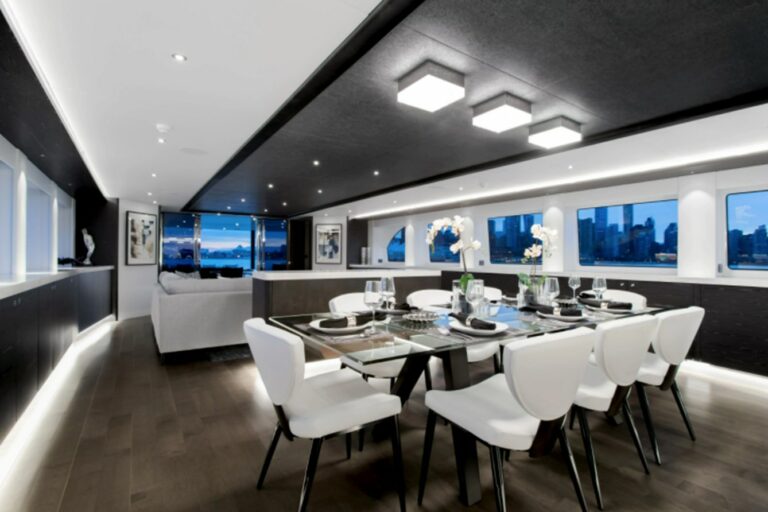 Main Salon Dining Area
