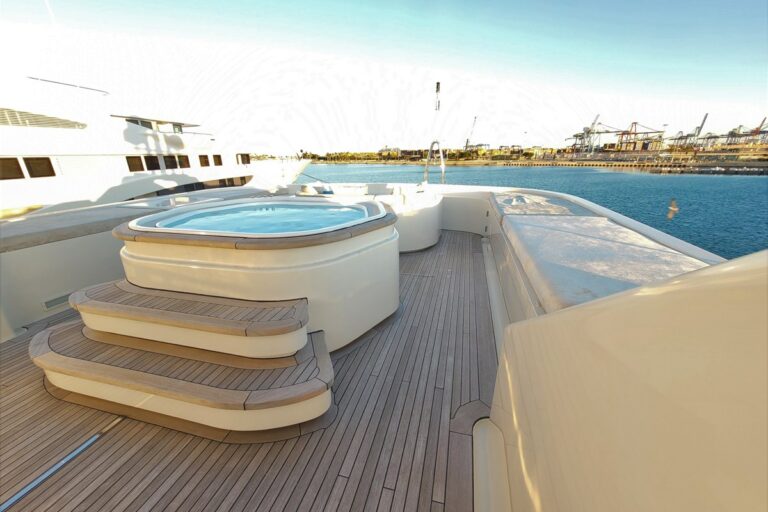 Jacuzzi