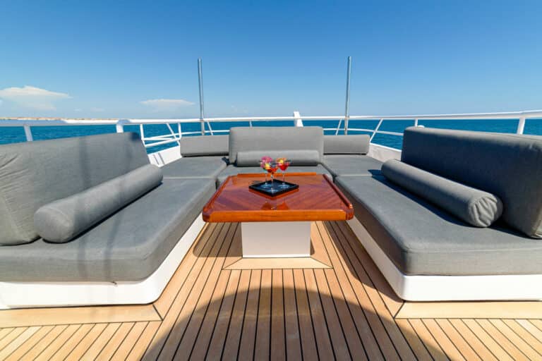 Motor Yacht Berzinc Sun Deck Seating