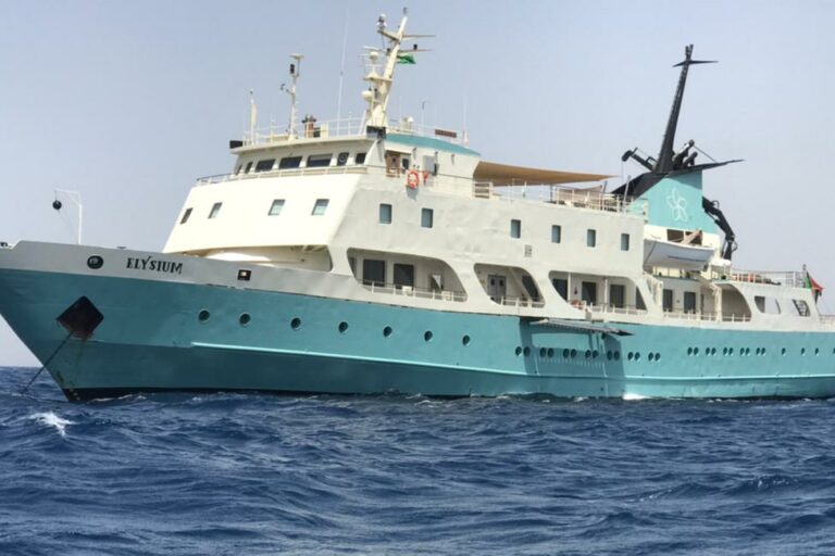 Elysium yacht for charter