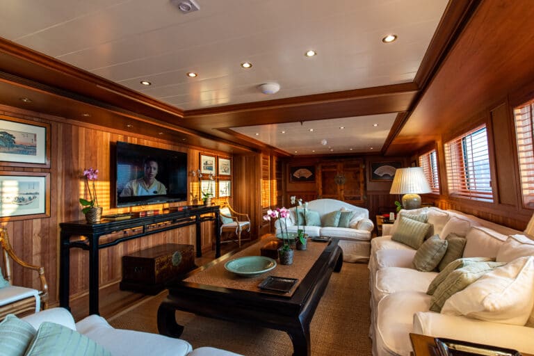 Main Deck TV room