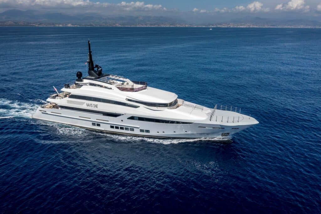 yacht navis one