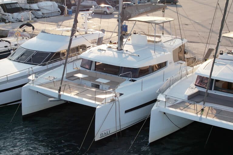 Cilia Catamaran Bali 5.4