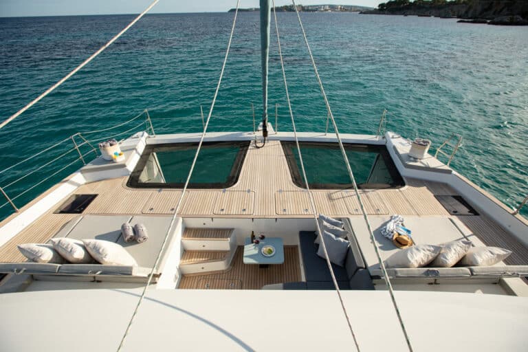 Sunreef Catamaran Sunbreeze for charter in Mallorca (16)