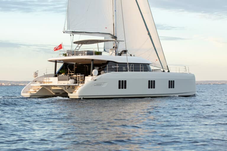 Sunreef Catamaran Sunbreeze for charter in Mallorca (23)