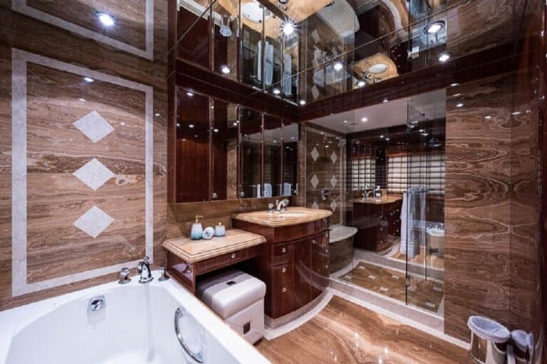 11. Limitless - King Master Ensuite