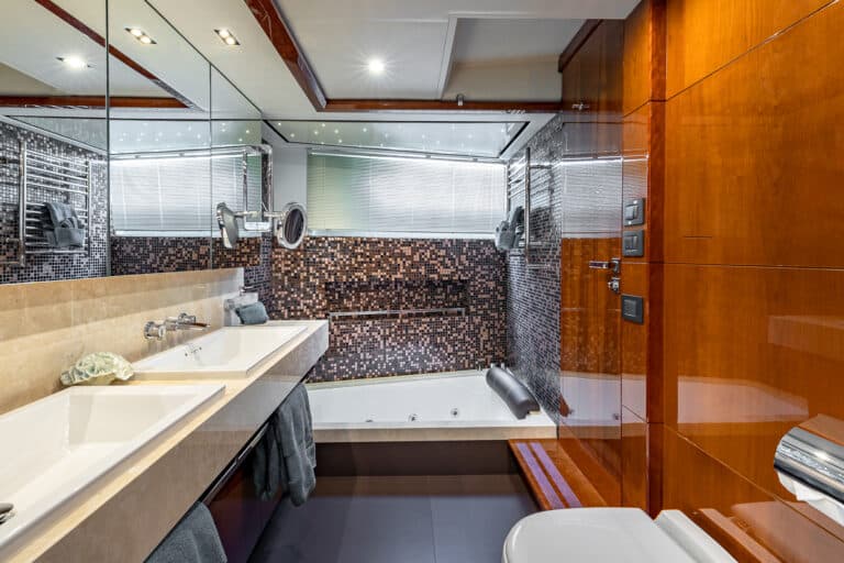 8 master bathroom